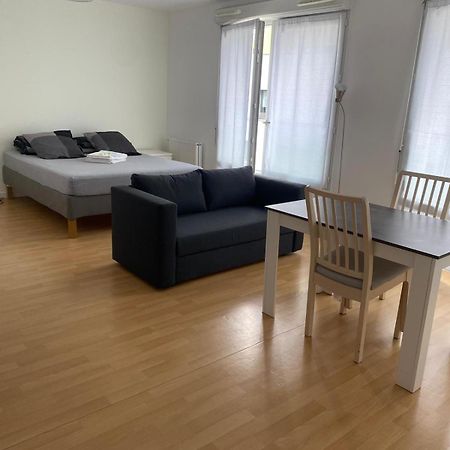 Grand Studio De 37M Carres - Rer Laplace Et Maison Des Examens A 5 Minutes A Pied Аркьой Екстериор снимка